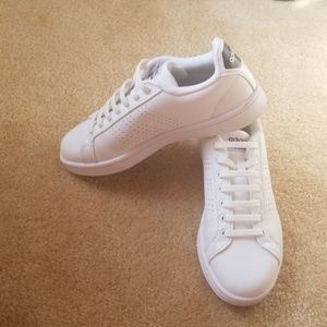 White leather Adidas cloudform